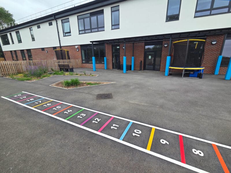 Two-Bridges-Academy-Number-Ladder-0-20-Outline-Playground-Marking-2