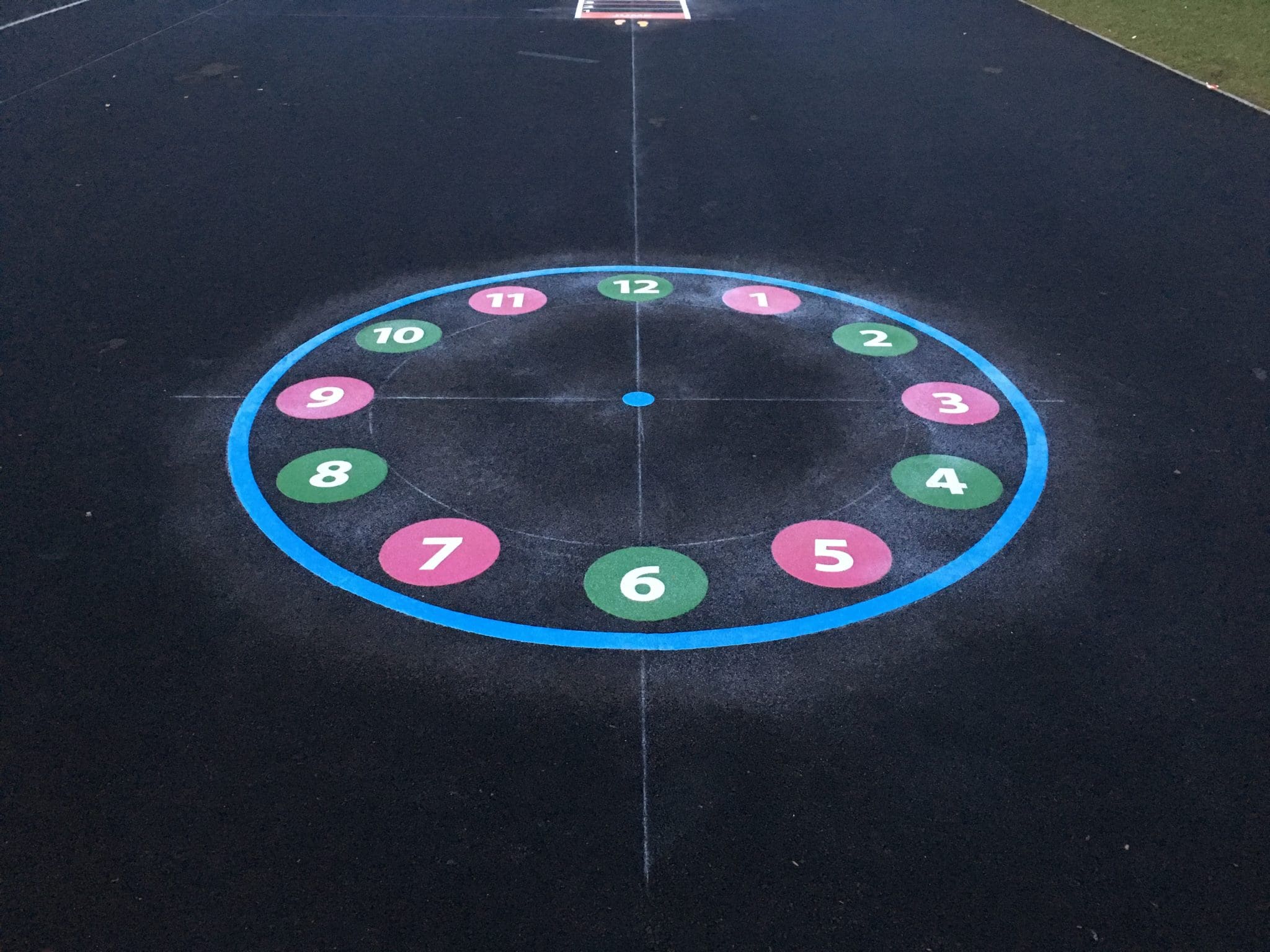 clock-12-hour-playground-marking-for-schools-nurseries