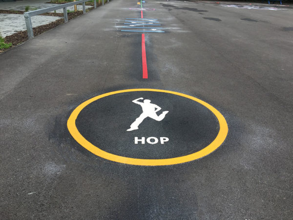 Hop Outline Active Spot Playground Marking