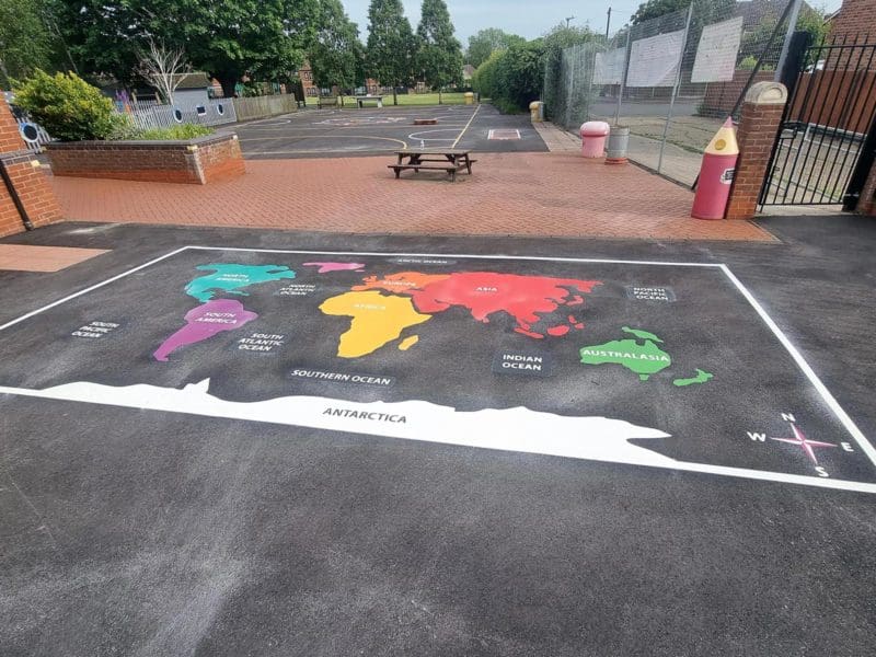 All-Saints-Primary-School-World-Map-With-Oceans-Playground-Marking