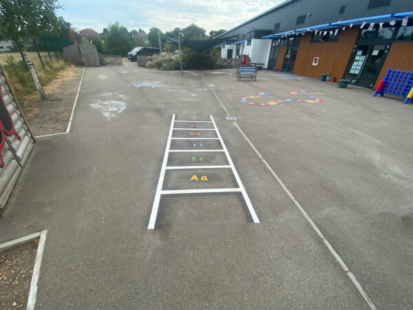 Avonwood-Primary-School-Outline-Vowel-Ladder-Phonics-Playground-Marking