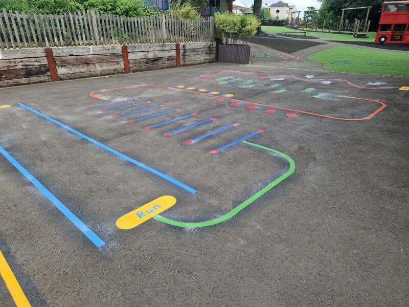 Hoe-Bridge-School-Fun-Trail-Playground-Marking-Small-2