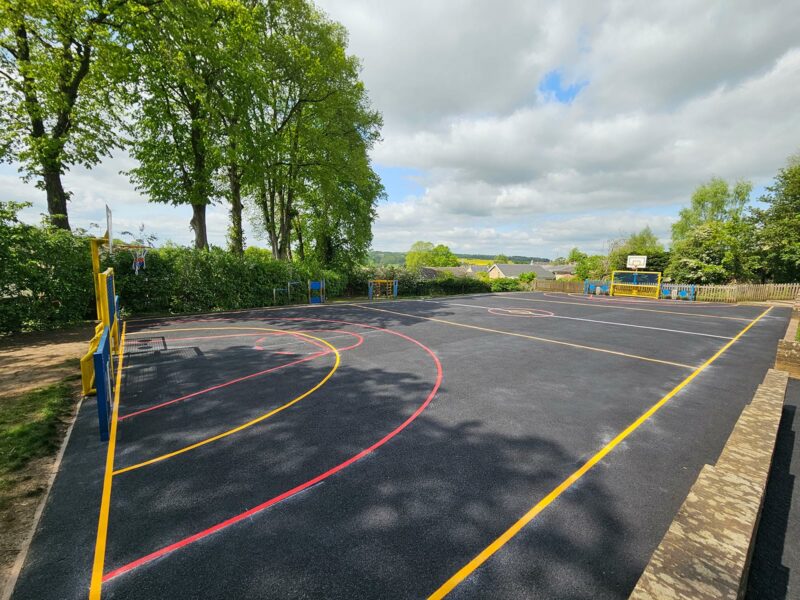 Multicourt-Sports-Playground-Marking-Charlsbury-Primary