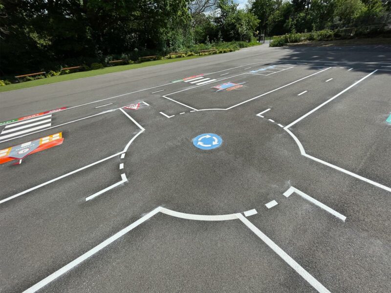 Roundabout-Playground-Marking
